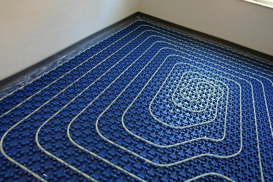 Fotolia_12479773_Subscription_L_01 Fußbodenheizung